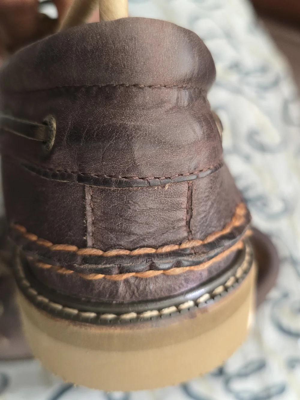 Sperry Brown Leather Boat Shoe - Classic Lace-Up Men’s Deck Shoe